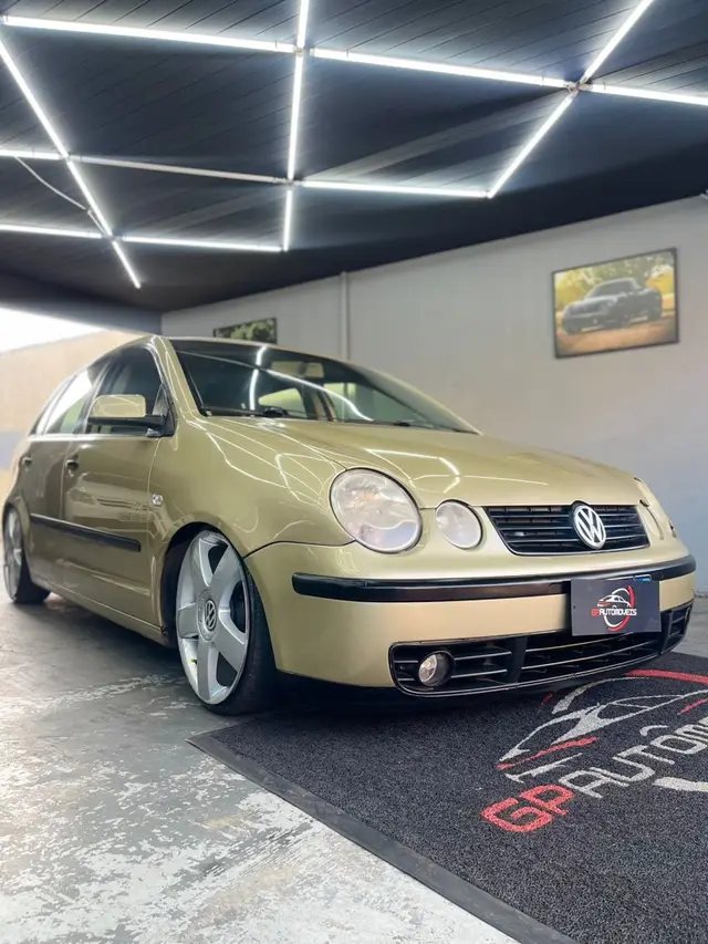 Carro Volkswagen Polo 2003 Hatch. Série Ouro 1.6 8V