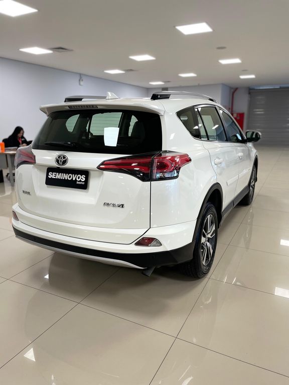 RAV4 2.0 CVT