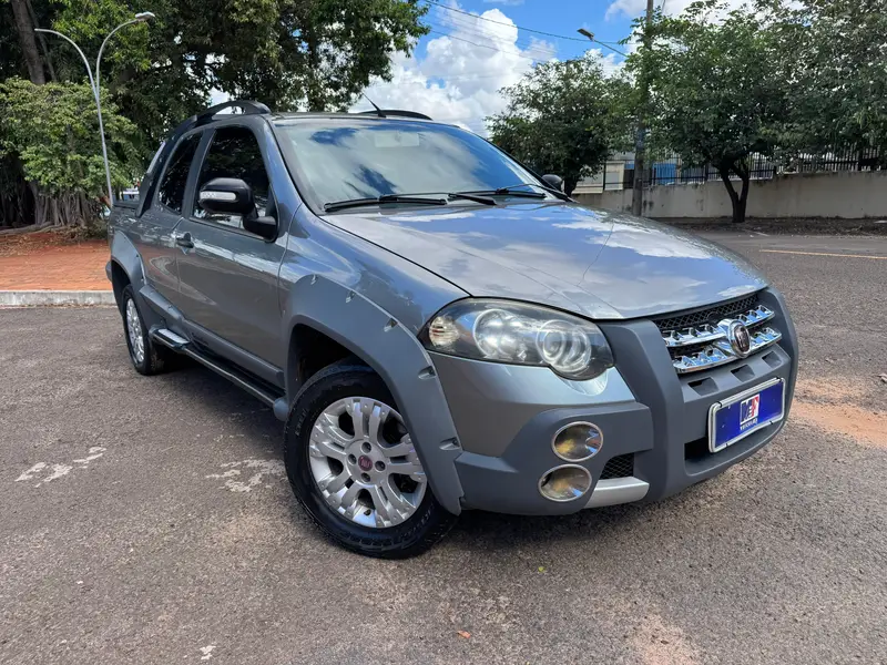 Fiat Strada Adventure 1.8 8V (Flex) (Cabine Dupla)