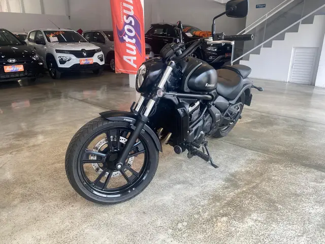 Carro Kawasaki Vulcan 2024 S 650
