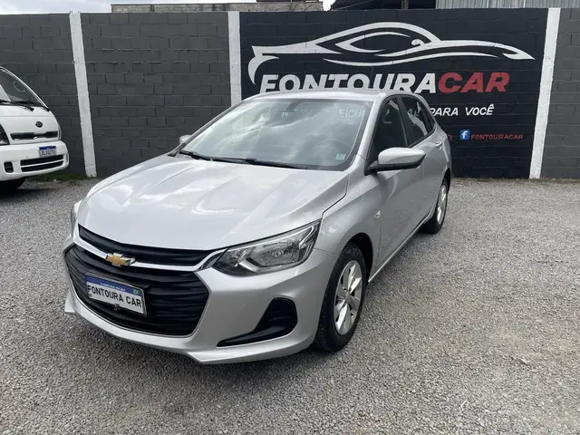 Carro Chevrolet Onix 2023 LT 1.0