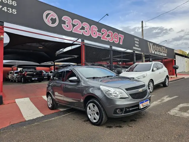 Carro Chevrolet Agile 2011 LT 1.4 8V (Flex)