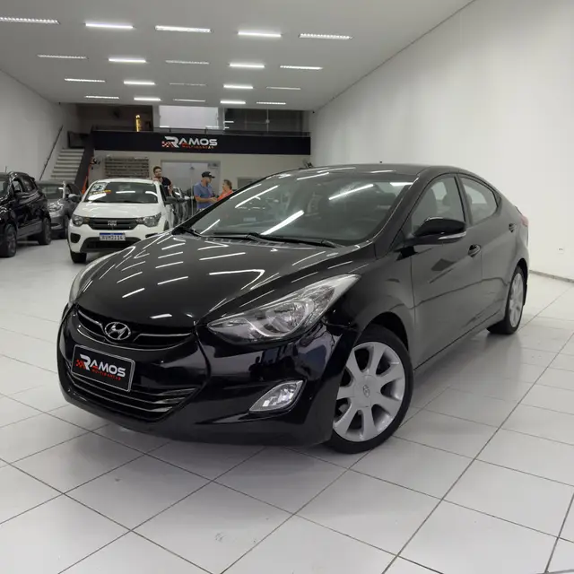 Carro Hyundai Elantra 2012 Sedan 1.8 GLS