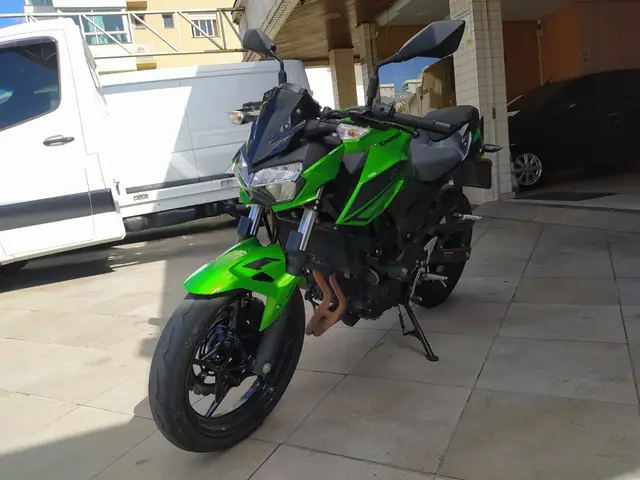 Carro Kawasaki Z 400 2023 Z 400