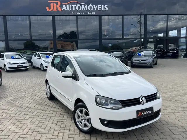 Carro Volkswagen Fox 2013 1.6 VHT Prime I-Motion (Flex)