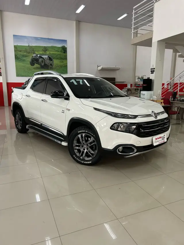 Carro Fiat Toro 2017 2.0 TDI Volcano Auto 4WD