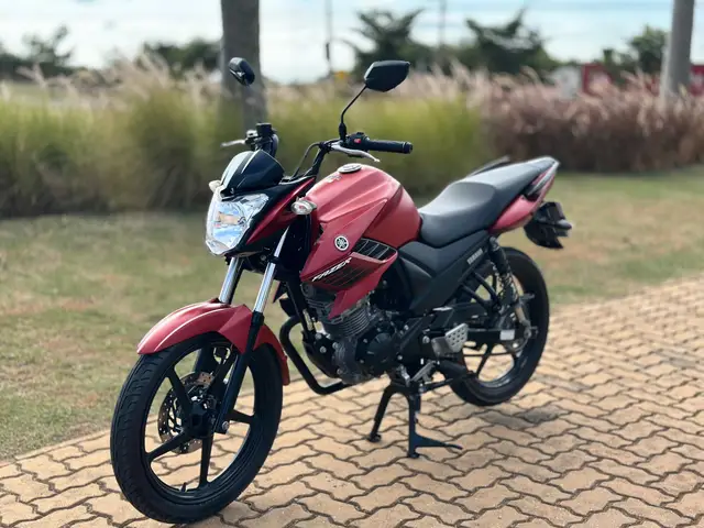 Moto Yamaha YS 150 Fazer 2022 SED