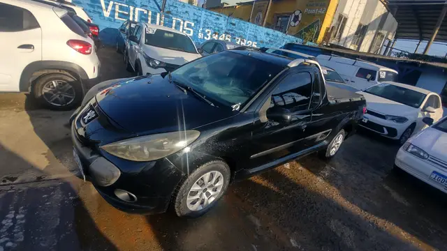 Carro Peugeot Hoggar 2011 XR 1.4 (10 ANOS BRASIL) (Flex)