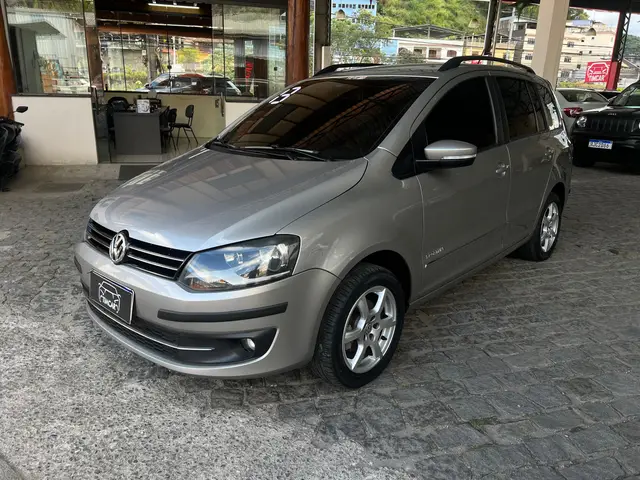 Carro Volkswagen SpaceFox 2013 Sportline 1.6 8V (Flex)