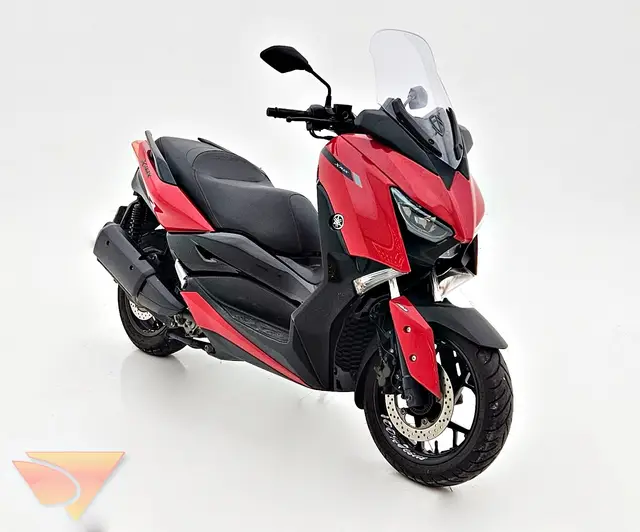 Moto Yamaha XMax 2023 ABS