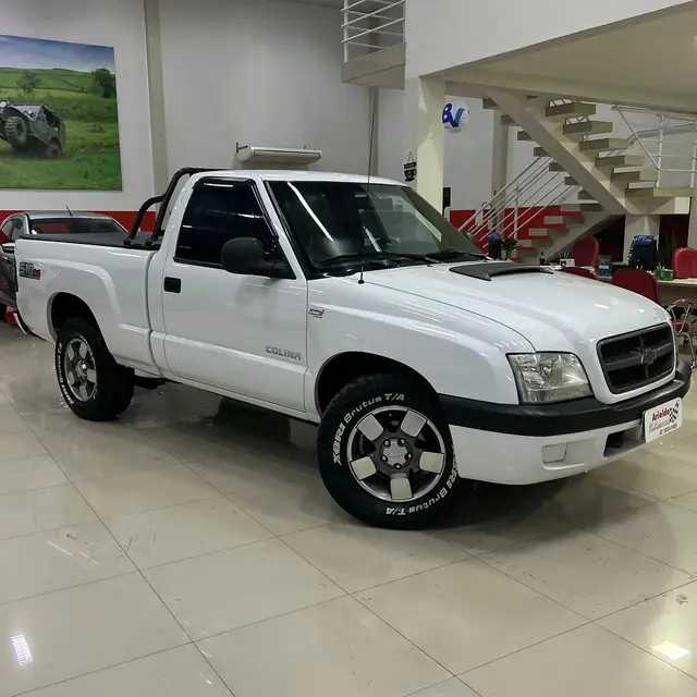Carro Chevrolet S10 Cabine Simples 2008 S10 Colina 4x2 2.8 Turbo Electronic (Cab Simples)