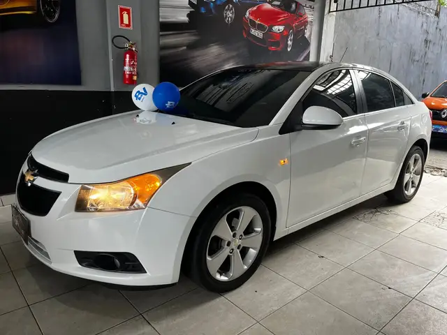 Carro Chevrolet Cruze 2014 LT 1.8 16V Ecotec (Flex)