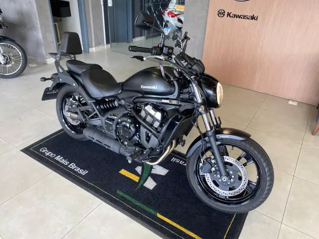 Carro Kawasaki Vulcan 2023 S 650