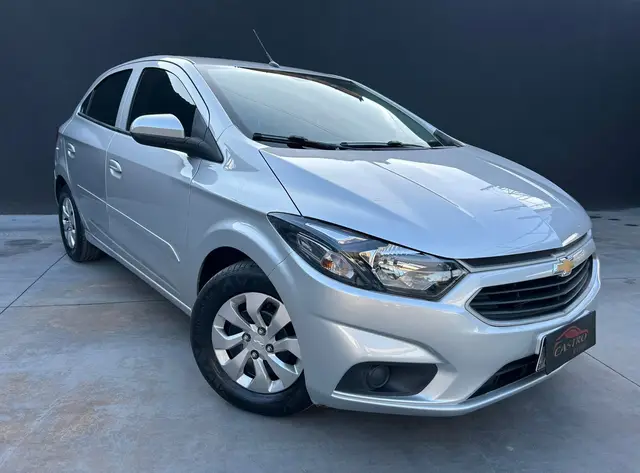 Carro Chevrolet Onix 2019 1.0 LT SPE/4