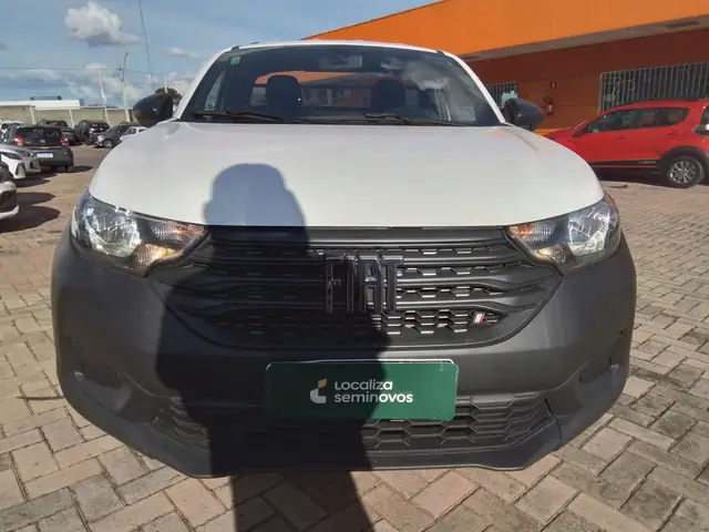 Carro Fiat Strada 2023 Endurance 1.4 Cabine Plus (Flex)