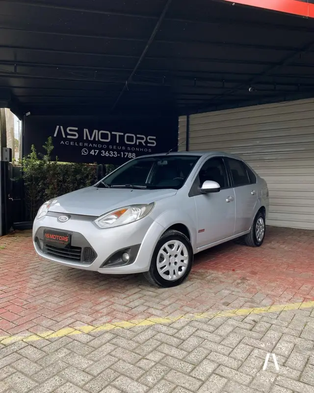 Carro Ford Fiesta Sedan 2011 1.6 (Flex)