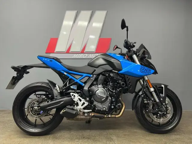 Carro Suzuki GSX-8S 2025 776 cc