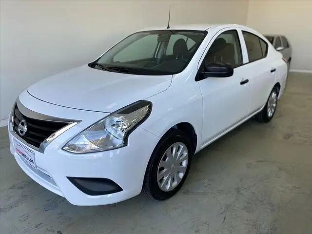 Carro Nissan Versa 2021 1.6 16V V-Drive (Flex)