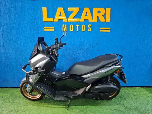 Carro Yamaha NMax 2025 Connected 160
