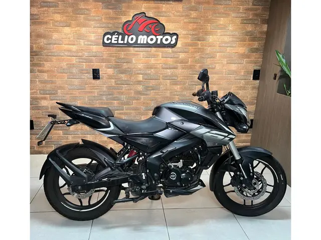 Carro Bajaj Dominar 160 2024 160 cc