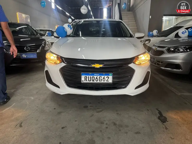 Chevrolet Onix Plus LT 1.0