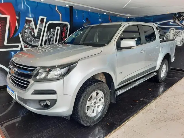 Carro Chevrolet S10 Cabine Dupla 2018 S10 2.8 CTDI LT 4WD (Cabine Dupla)