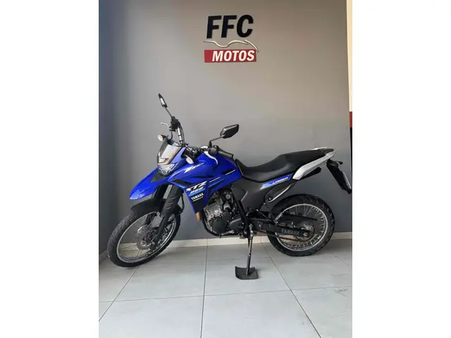 Carro Yamaha XTZ 250 Lander 2023 ABS