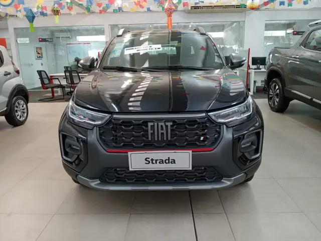 Carro Fiat Strada 2025 Ultra 1.0 Turbo