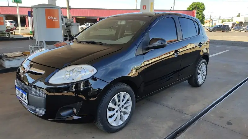 Fiat Palio Essence 1.6 16V (Flex)