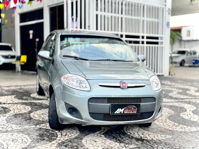 Carro Fiat Palio 2015 Attractive 1.0 Evo (Flex)