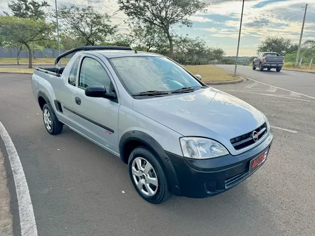 Carro Chevrolet Montana 2007 Conquest 1.8 (Flex)