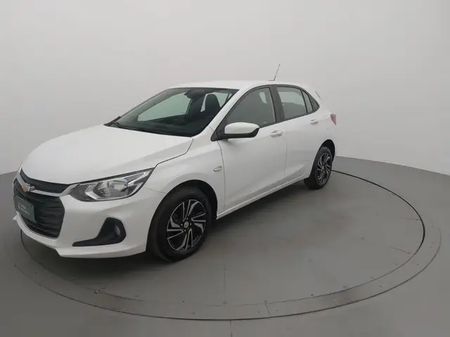 Carro Chevrolet Onix Plus 2025 LT 1.0