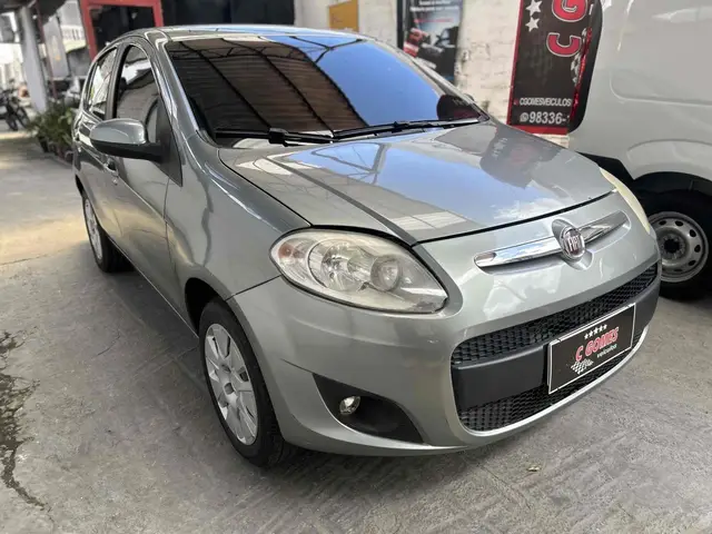 Carro Fiat Palio 2012 Attractive 1.4 8V (Flex)