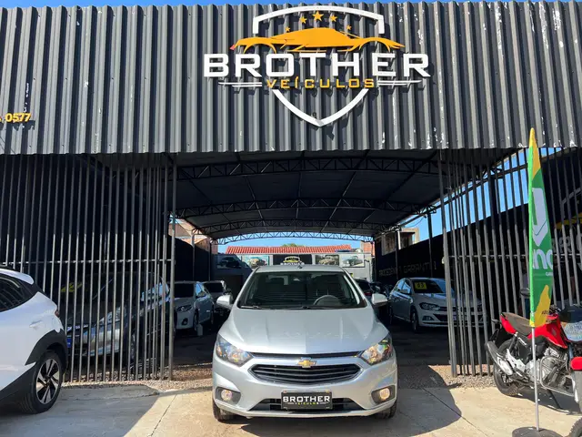 Carro Chevrolet Prisma 2019 1.4 LT SPE/4 (Aut)
