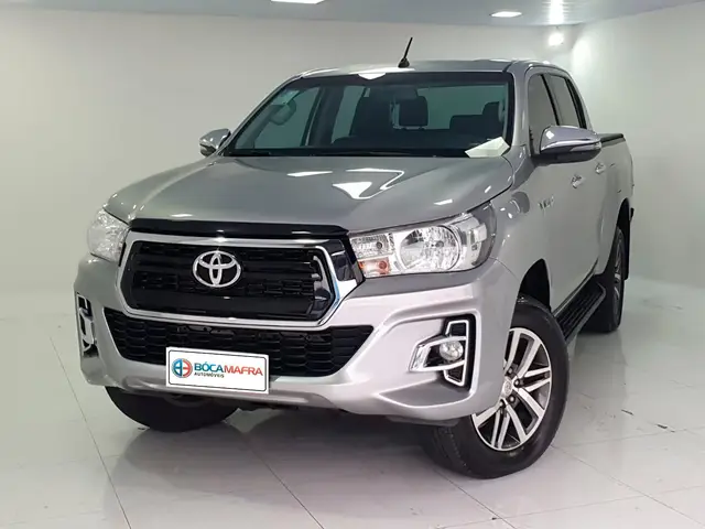 Carro Toyota Hilux Cabine Dupla 2020 Hilux 2.8 16v TDI SRV CD 4x4 (Aut)