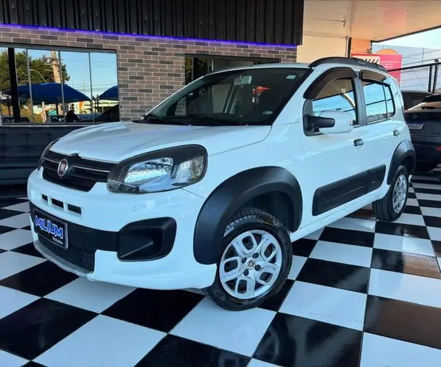 Carro Fiat Uno 2019 Attractive 1.0 8V (Flex) 4p