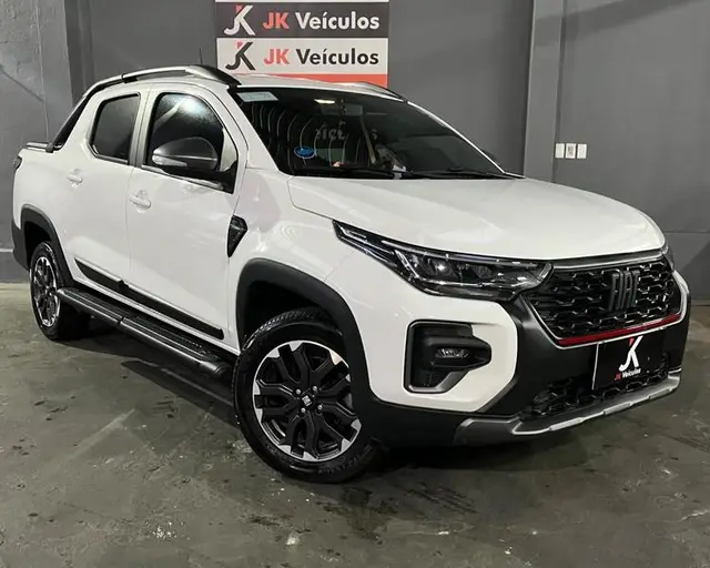 Carro Fiat Strada 2024 Ultra 1.0 Turbo