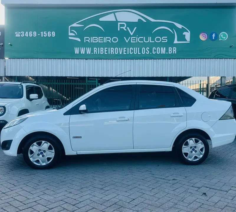 Ford Fiesta Sedan Sed. 1.6 8V Flex 4p