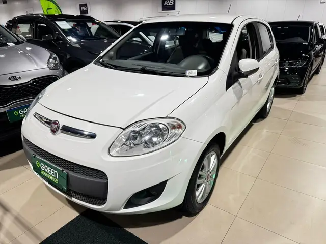 Carro Fiat Palio 2015 Essence 1.6 16V (Flex)