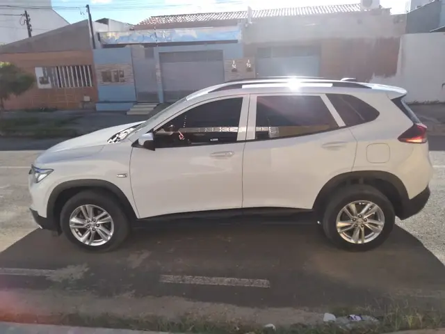 Carro Chevrolet Tracker 2021 1.0 Turbo (Aut) (Flex) (PCD)