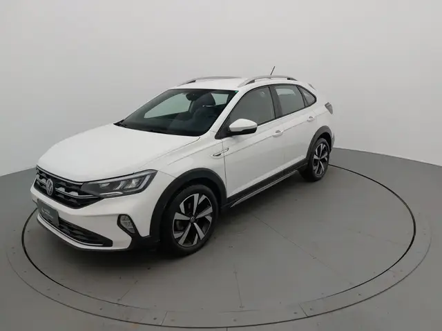 Carro Volkswagen Nivus 2024 Highline 200 TSI