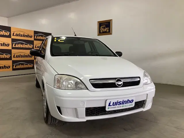 Carro Chevrolet Corsa Hatch 2012 Maxx 1.4 (Flex)