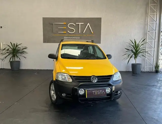 Carro Volkswagen CrossFox 2006 1.6 (Flex)
