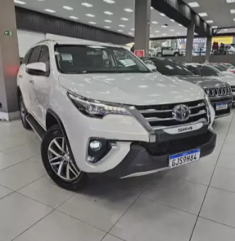 Carro Toyota SW4 2020 2.8 TDI SRX 5L 4x4 (Aut)