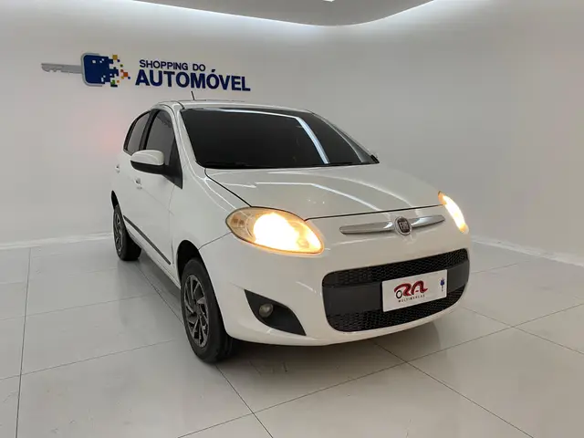 Carro Fiat Palio 2013 Attractive 1.0 8V (Flex)
