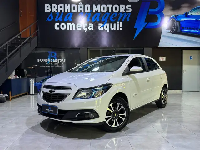 Carro Chevrolet Onix 2015 1.4 LTZ SPE/4 (Aut)