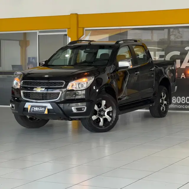 Carro Chevrolet S10 Cabine Dupla 2013 S10 2.8 CTDI LTZ 4WD (Cabine Dupla) (Aut)