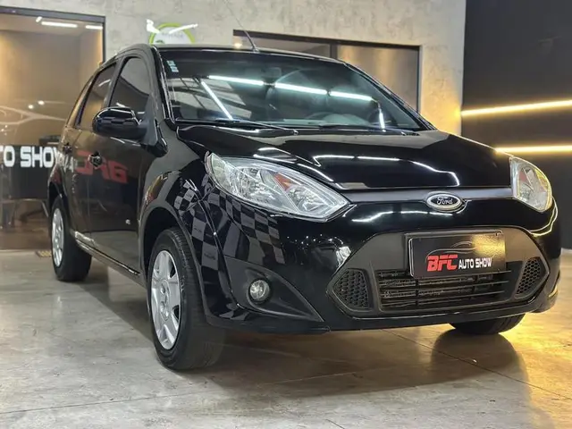 Carro Ford Fiesta Hatch 2014 1.6 (Flex)