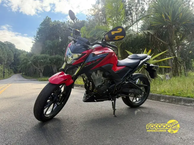 Moto Honda CB 300F Twister 2024 (ABS)