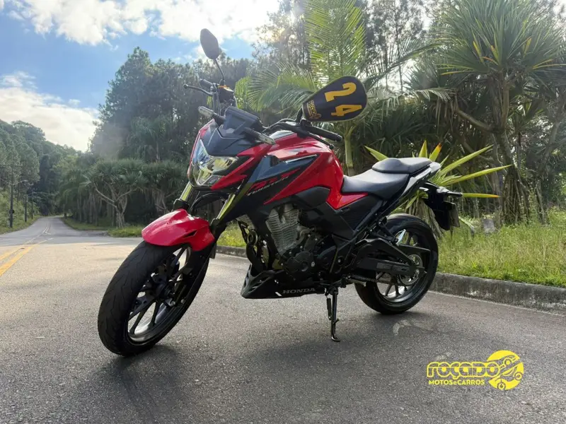Honda CB 300F Twister (ABS)